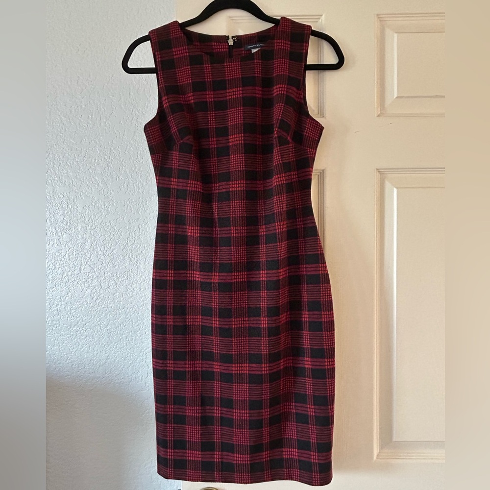 TOMMY HILFIGER Red & Black Plaid Sleeveless Above The Knee wear to work Dress 2